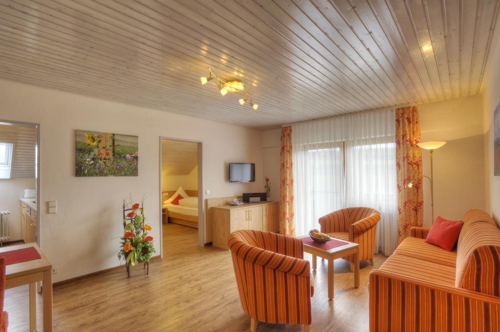 Pension Fohrenberg Ewattingen Ruang foto